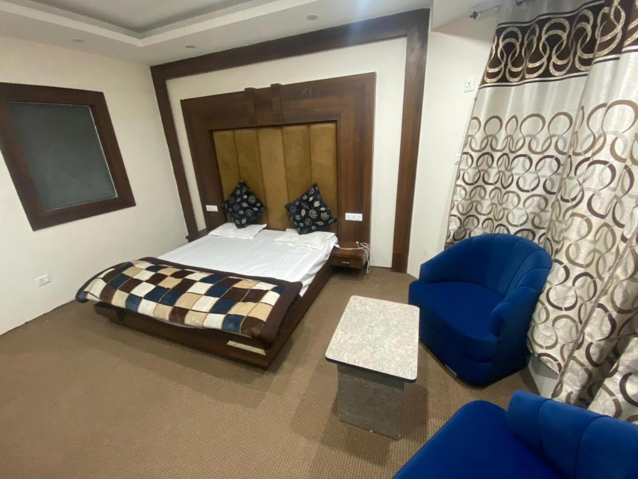 Hotel Zoon Dabb Srinagar Airport Kashmir מראה חיצוני תמונה