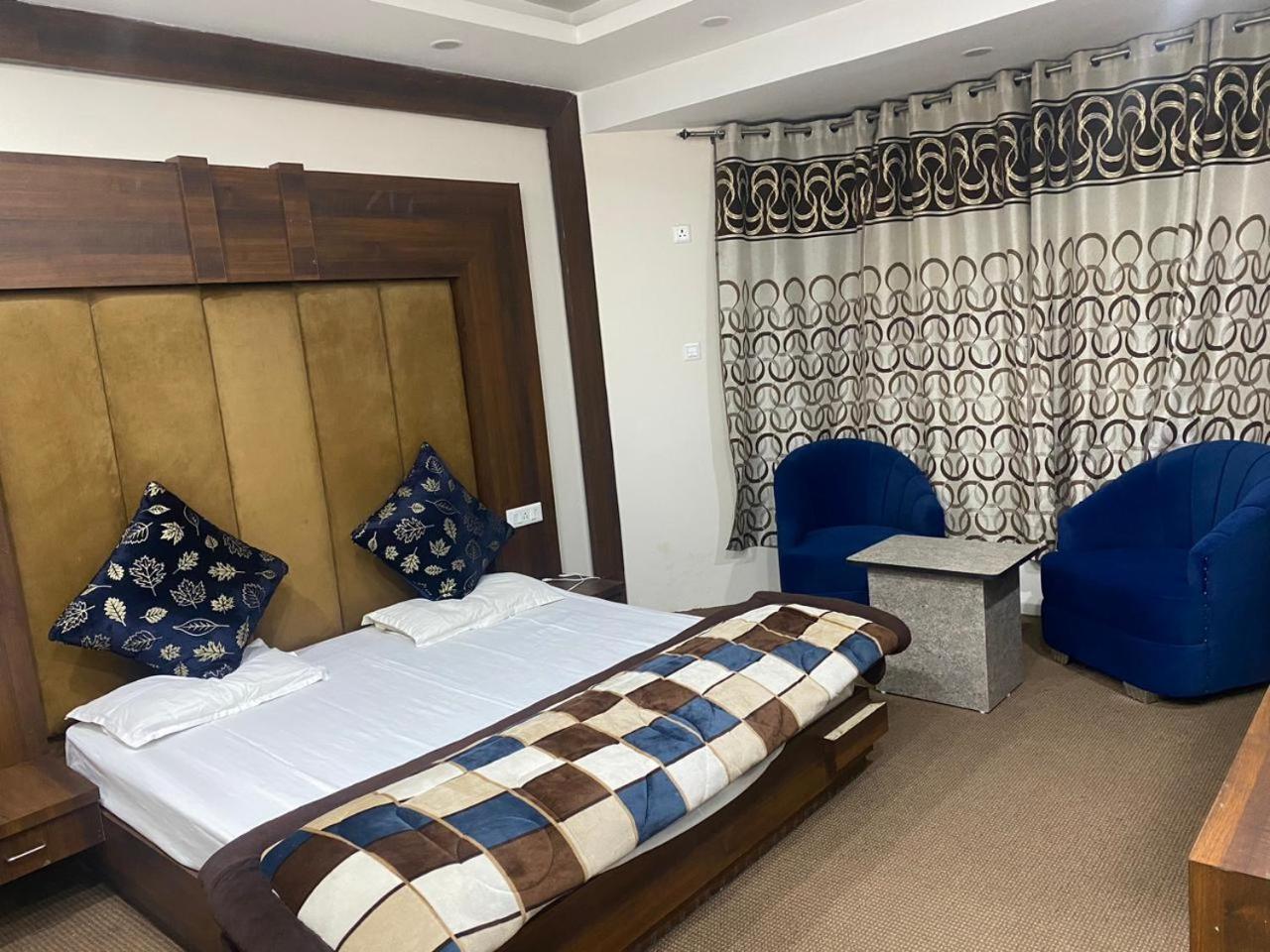 Hotel Zoon Dabb Srinagar Airport Kashmir מראה חיצוני תמונה