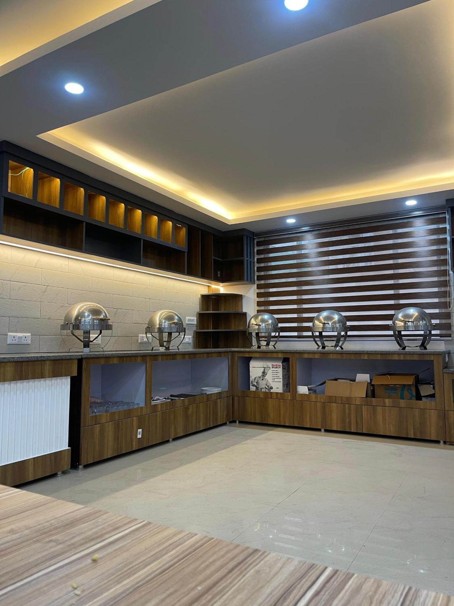 Hotel Zoon Dabb Srinagar Airport Kashmir מראה חיצוני תמונה