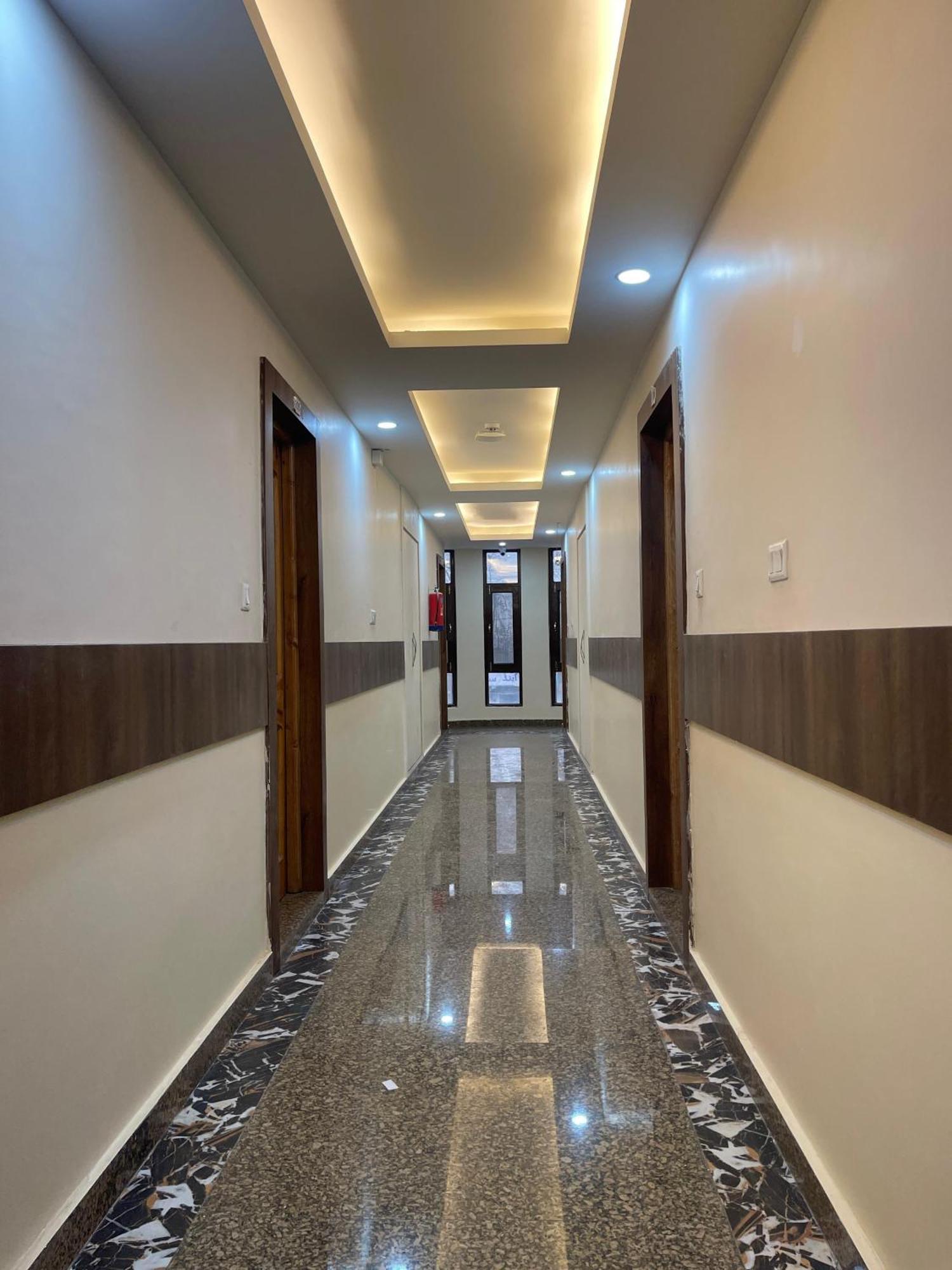 Hotel Zoon Dabb Srinagar Airport Kashmir מראה חיצוני תמונה