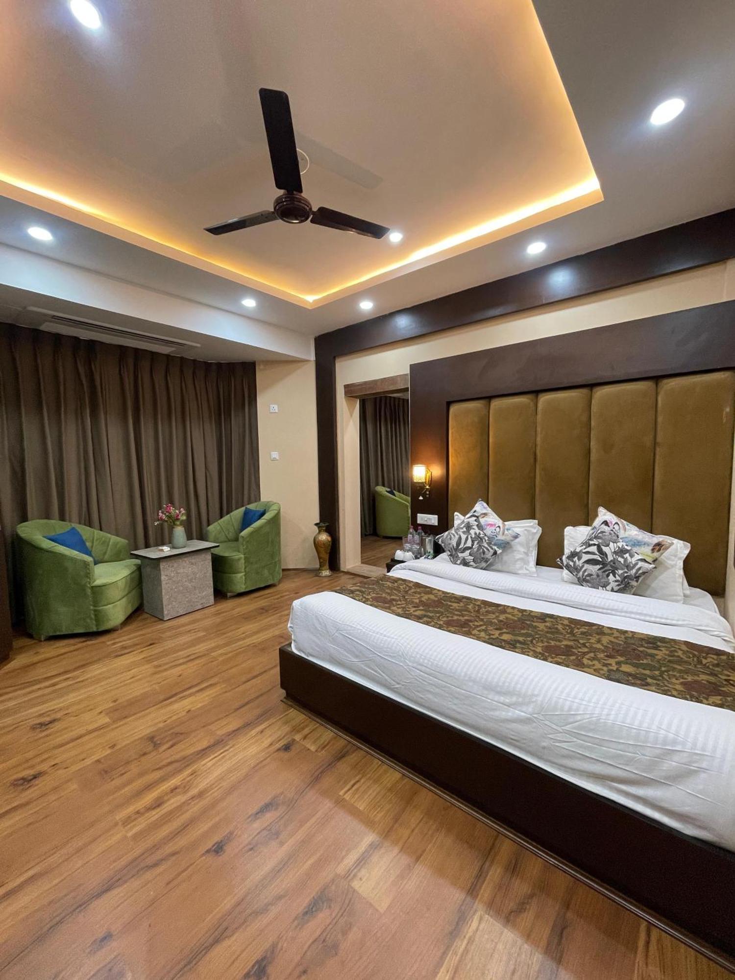 Hotel Zoon Dabb Srinagar Airport Kashmir מראה חיצוני תמונה